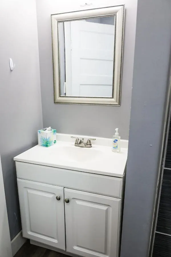 Holiday home Churchill Downs House Minutes From The Track Louisville